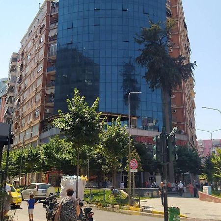 Selvia Apartament Tirana Kültér fotó