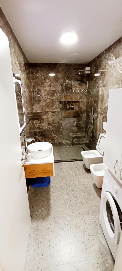 Selvia Apartament Tirana Kültér fotó
